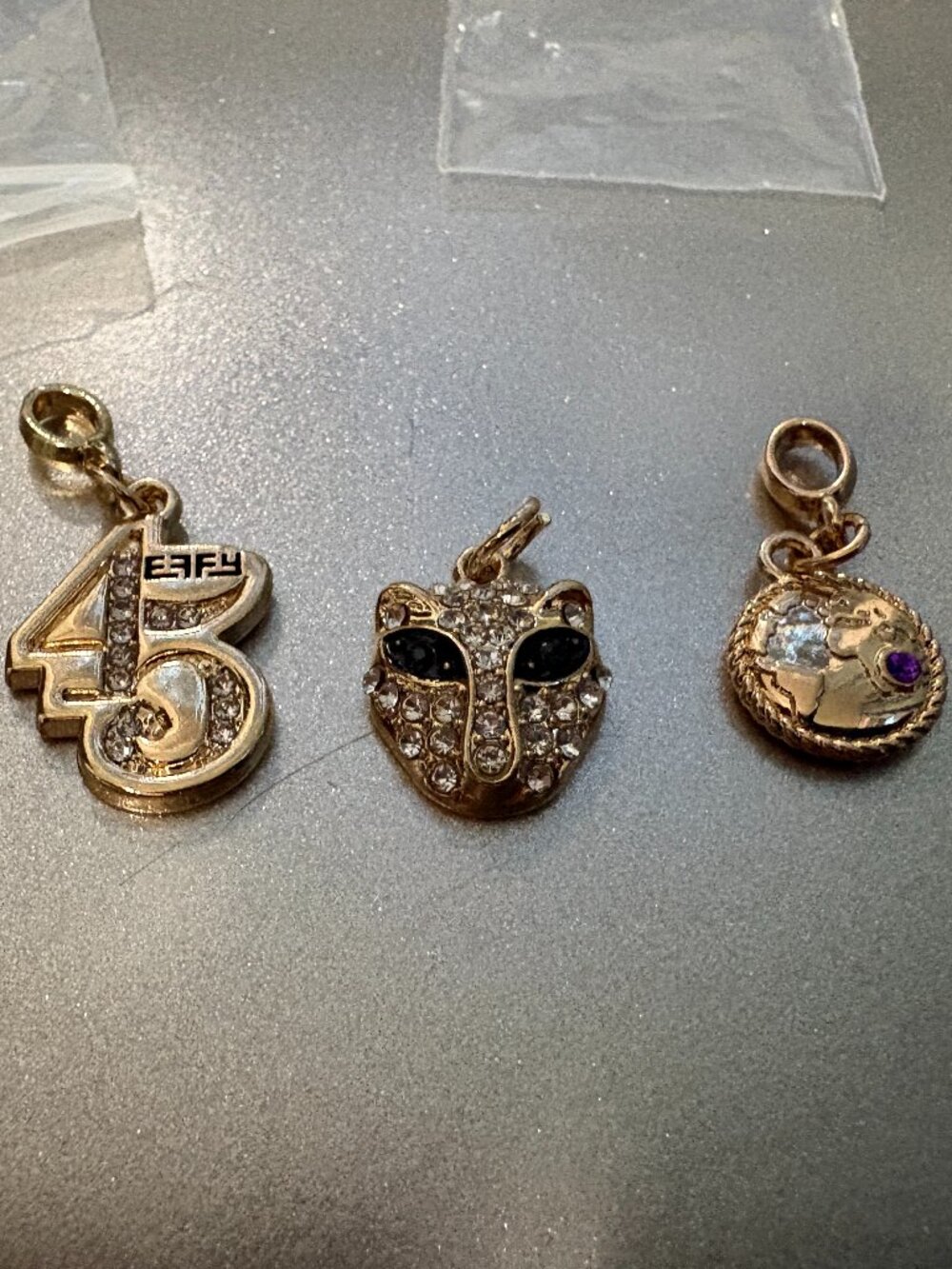 Lot of 3 EFFY Gold tone Hawaii Cruise Charms  NEW 45 Nahla Siri  Panter